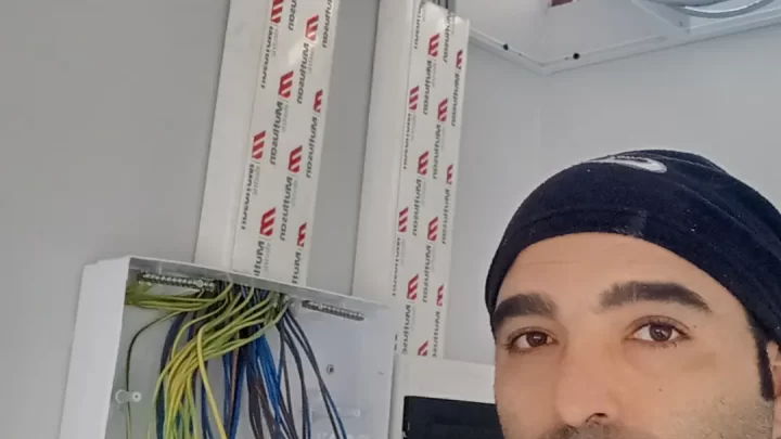 FABRİKA ELEKTRİK TESİSATLARI, OFİS ELEKTRİK TESİSATLARI VE ARIZA BAKIM ONARIM HİZMETLERİ VERMEKTEYİZ